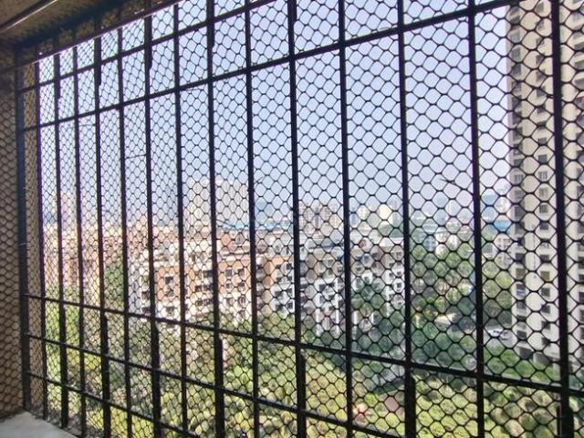 Flat for rent in Dosti Vihar, Thane
