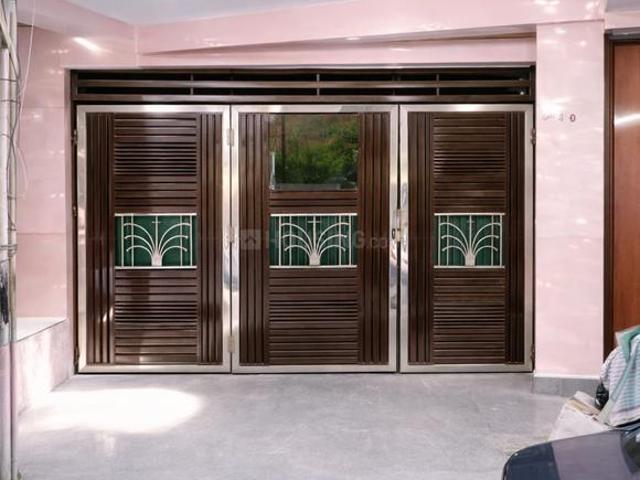 Duplex for sale in West Delhi, Deri