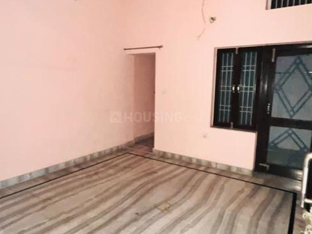 Flat for rent in Aligarh