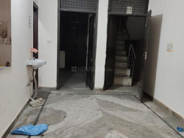Flat for rent in South West Delhi, Deri
