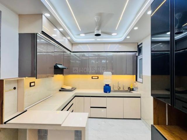 Flat for rent in Deri