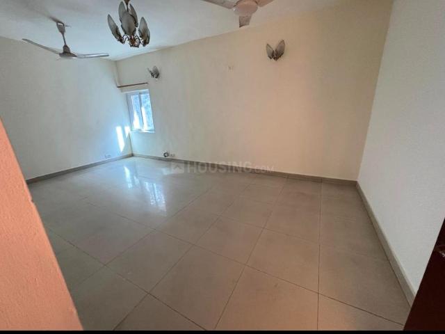 Flat for rent in Deri