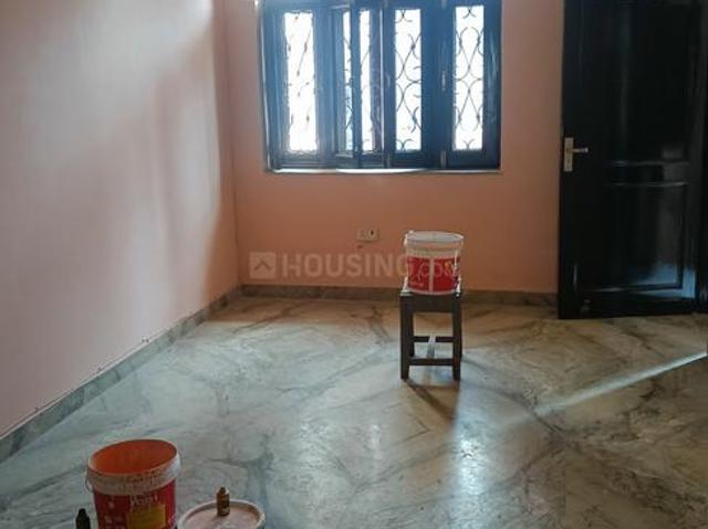 Flat for rent in Paschim Vihar, Delhi