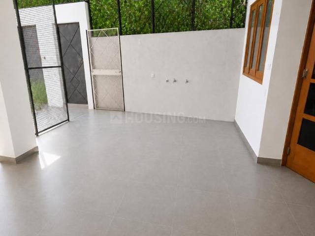 Flat for rent in Hariana