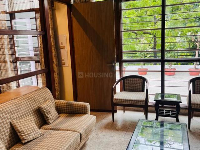 Flat for rent in South Delhi, Deri