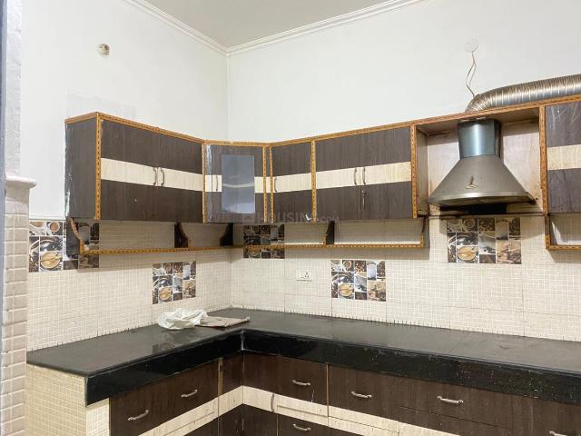Flat for rent in Hariana