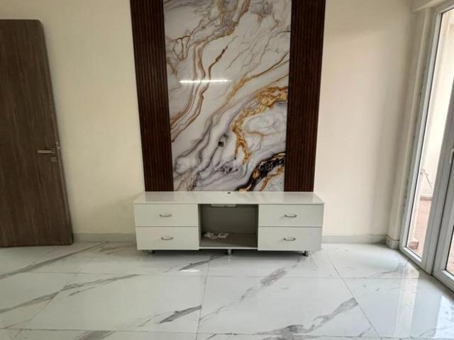 Flat for rent in Hariana