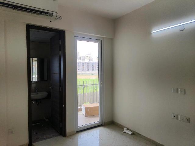Flat for rent in Hariana