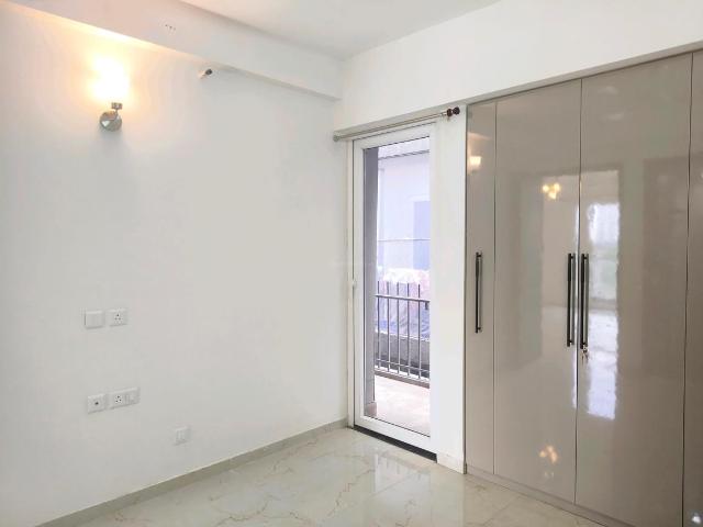 Flat for rent in Hariana