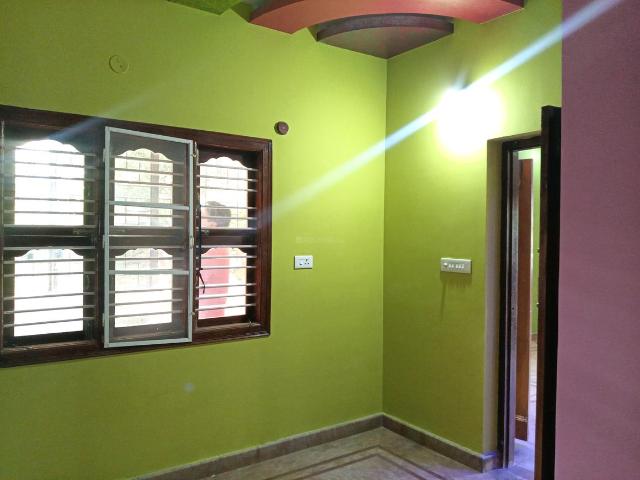 House for rent in Bangalore East, Cox Town - Bangalore
