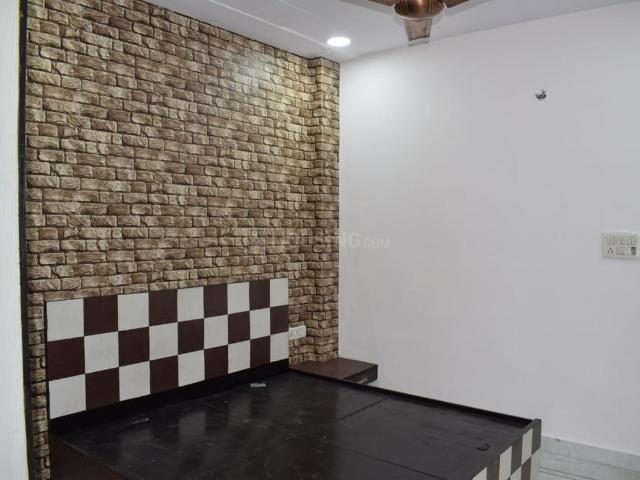 House for rent in North West Delhi, Deri