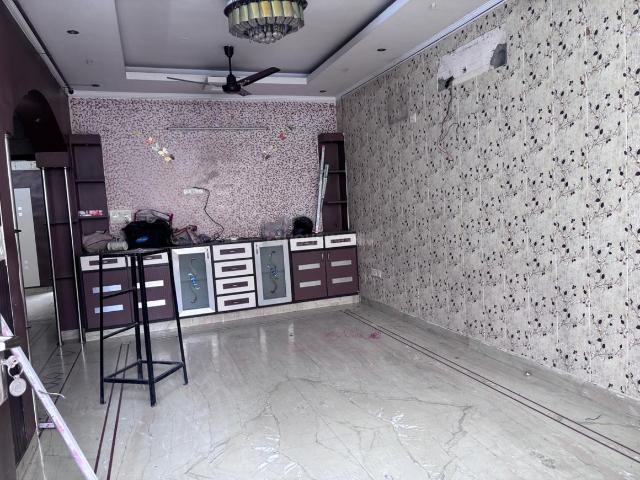 House for rent in Hariana
