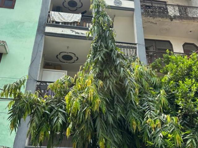 House for sale in Hariana