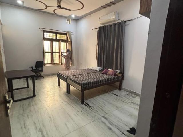 House for rent in Hariana