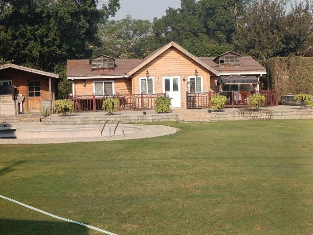 Villa for sale in South Delhi, Deri