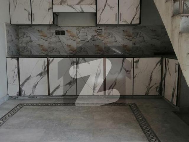 House for sale in Faisalabad, Islamabad Capital Territory