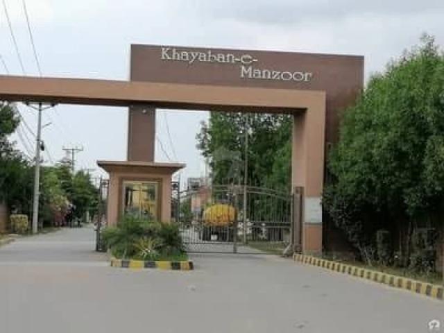 House for sale in Faisalabad, Islamabad Capital Territory