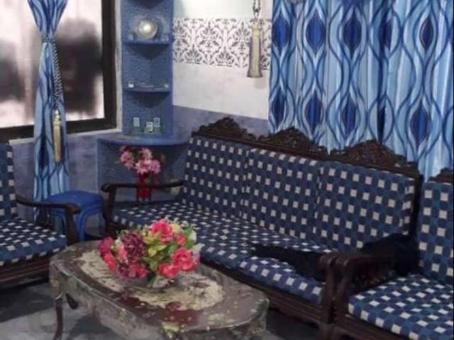 House for sale in دھرم پورا, لاہور ڈویژن
