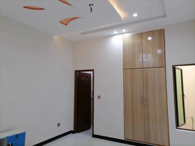 House for sale in Tajpura Village, گُجر پُورہ
