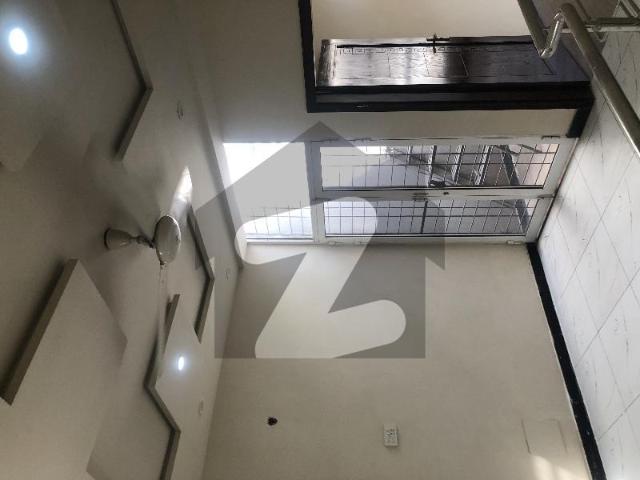 House for sale in Faisalabad, Islamabad Capital Territory