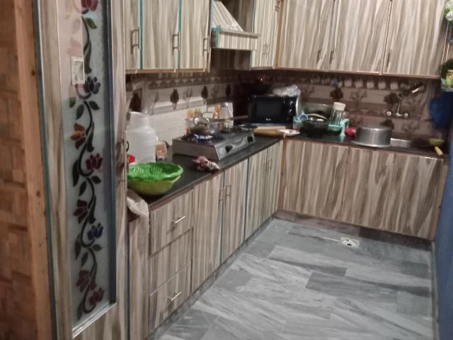 House for sale in Faisalabad, Islamabad Capital Territory
