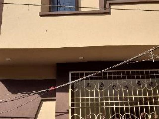 House for sale in Faisalabad, Islamabad Capital Territory