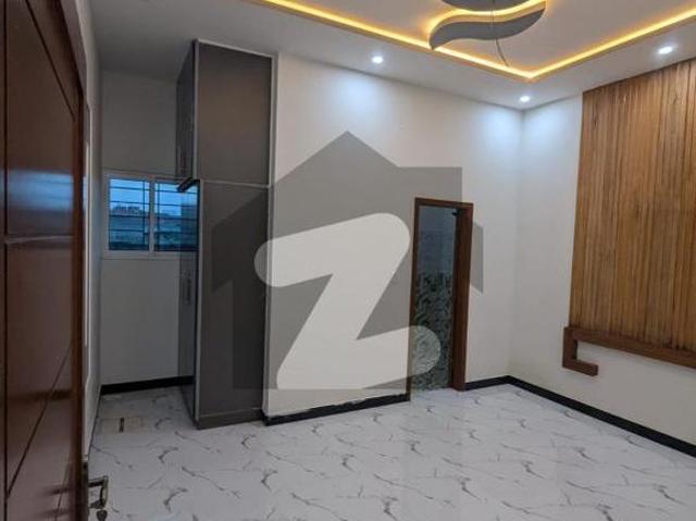 House for sale in تحصیل فیصل آباد شہر, فیصل آباد ڈویژن