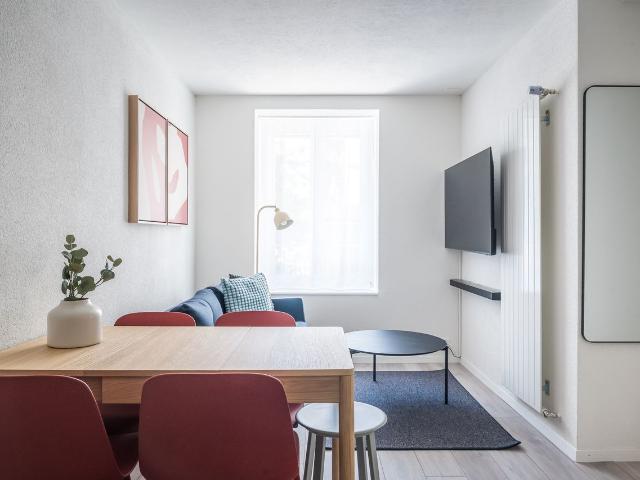 Apartment mieten in Einigen, Zürich