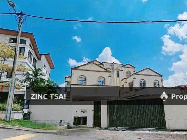 Bungalow for rent in Selangor