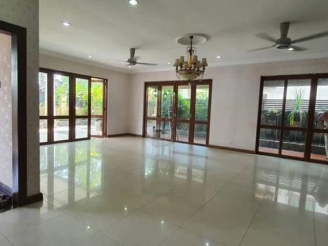 House for sale in Petaling, Alam Impian