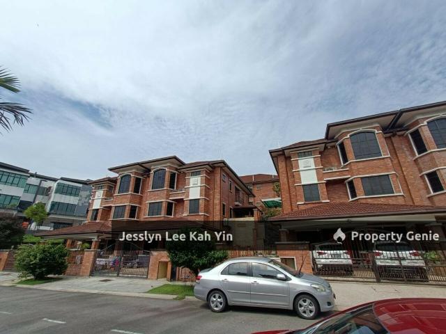 Residential House for sale in Kajang, Langat