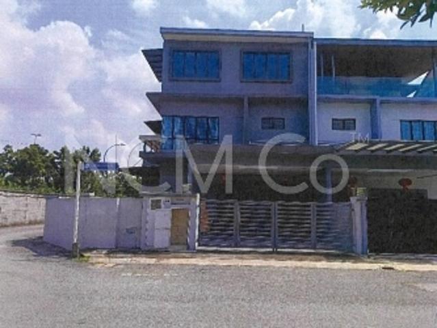 Residential House for sale in Kuala Selangor, Selangor
