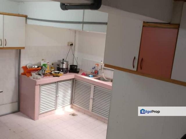 House for sale in Country Heights Damansara, Kuala Lumpur