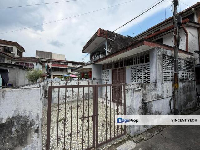 House for sale in Country Heights Damansara, Kuala Lumpur
