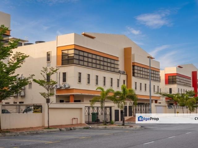 Warehouse for sale in Petaling, Damansara Damai