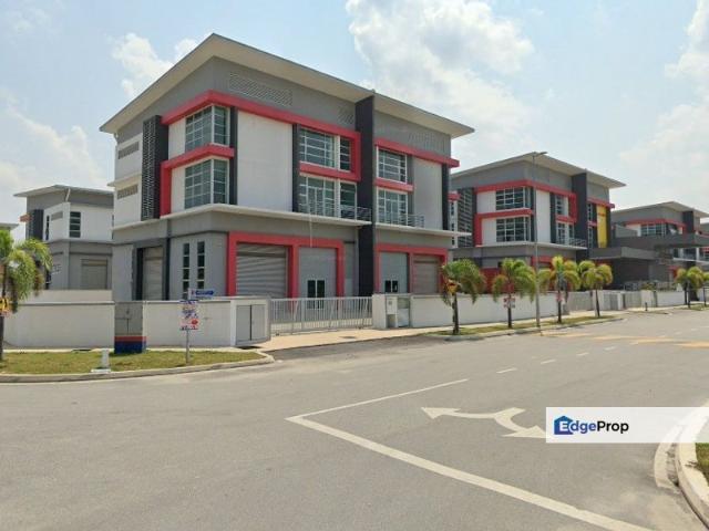 Warehouse for sale in Petaling, Subang Jaya