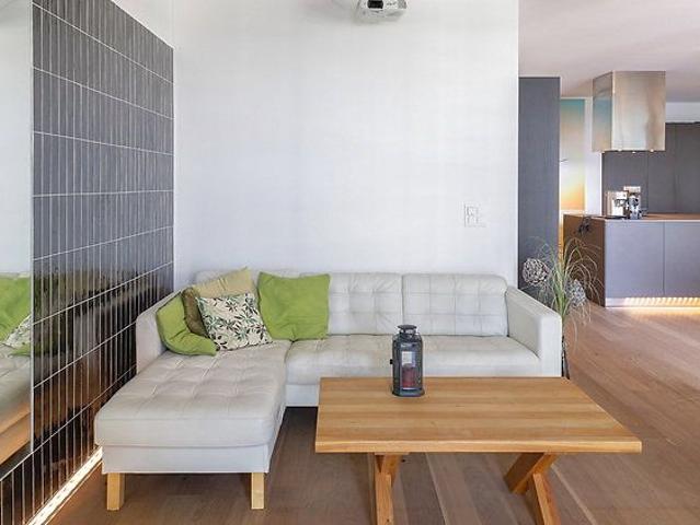 Apartment mieten in Einigen, Zürich