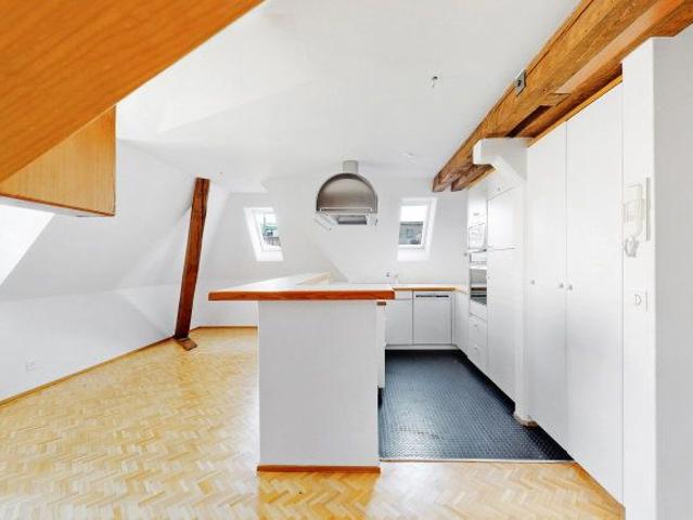 Apartment mieten in Einigen, Zürich