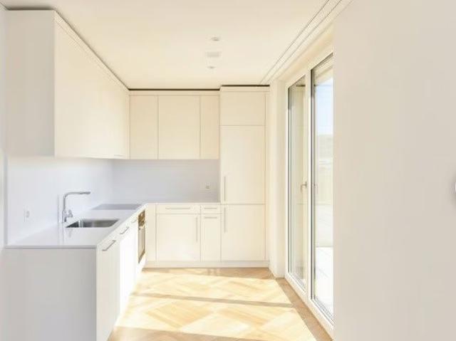 Apartment mieten in Einigen, Zürich