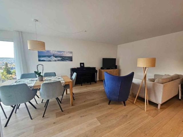 Apartment mieten in Einigen, Zürich