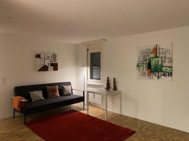 Apartment mieten in Einigen, Zürich