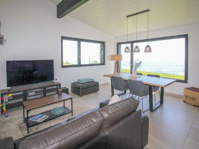 Apartment mieten in Bullet, Waadt