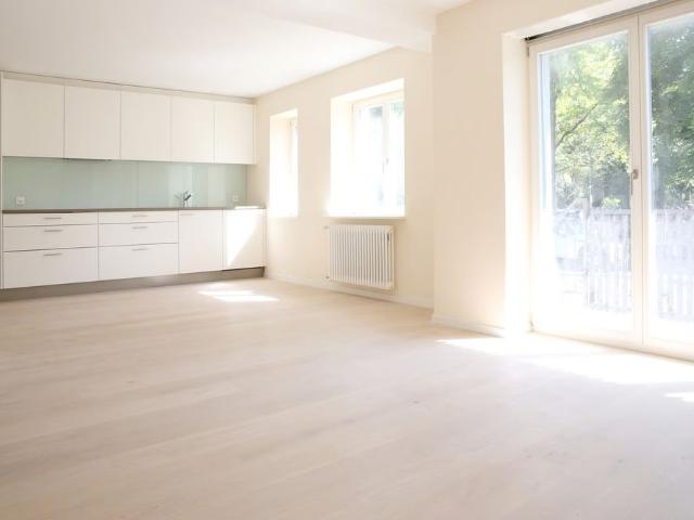 Haus mieten in Einigen, Zürich