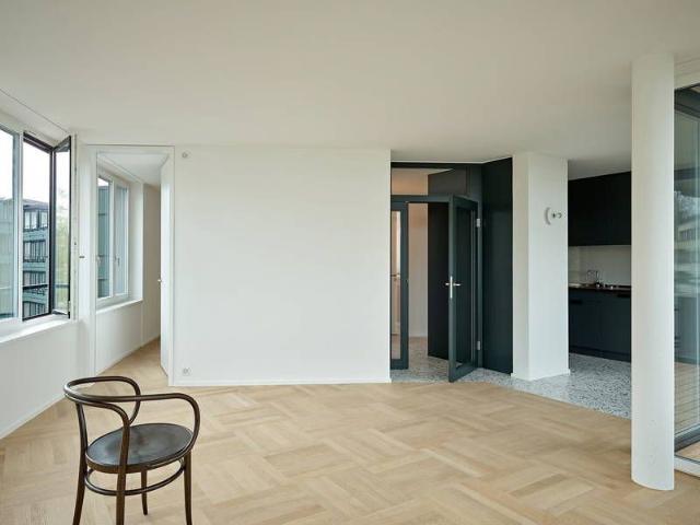 Apartment mieten in Einigen, Zürich