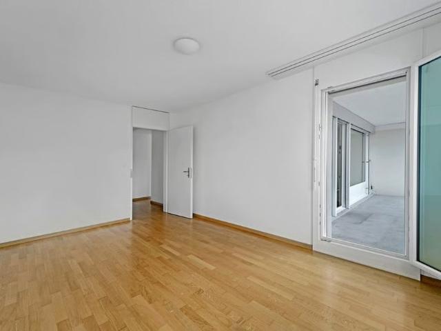 Haus mieten in Einigen, Zürich