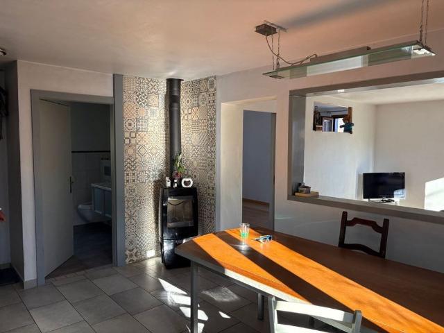 Apartment mieten in Venthône, Noble-Contrée