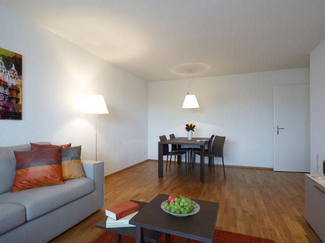 Apartment mieten in Einigen, Zürich