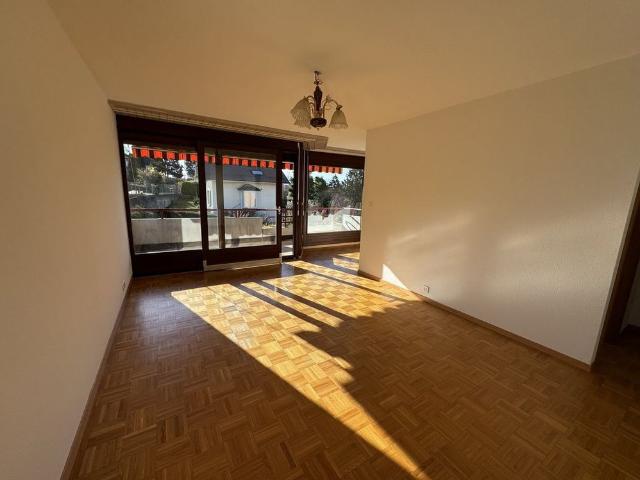 Haus mieten in Renens, Waadt