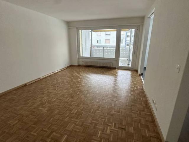 Apartment mieten in Oberglatt, Zürich