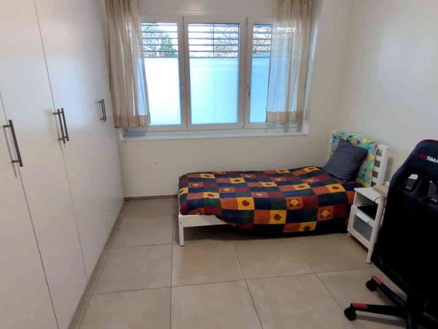 Apartment mieten in Einigen, Zürich
